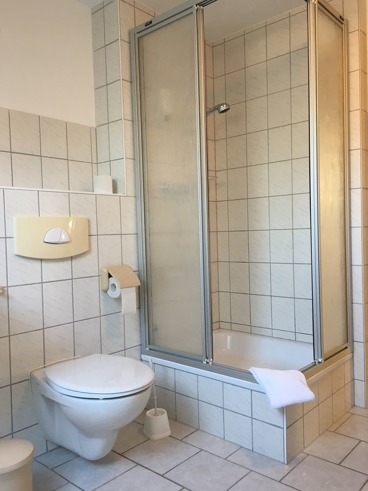 Hopfengrund Hotel Arnstadt Buitenkant foto