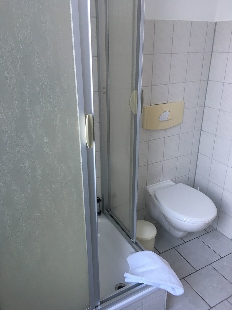 Hopfengrund Hotel Arnstadt Buitenkant foto