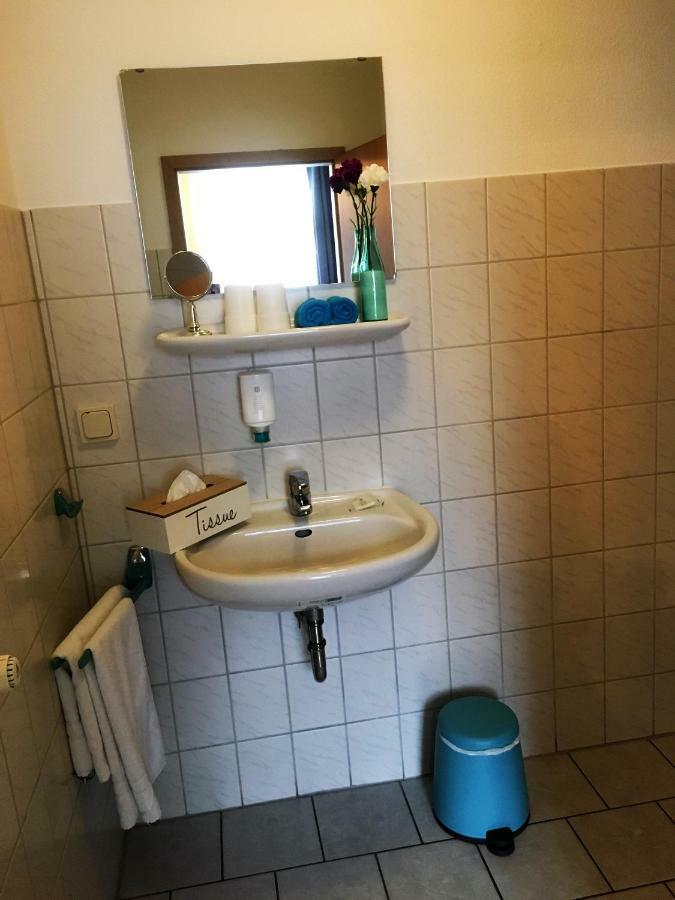 Hopfengrund Hotel Arnstadt Buitenkant foto