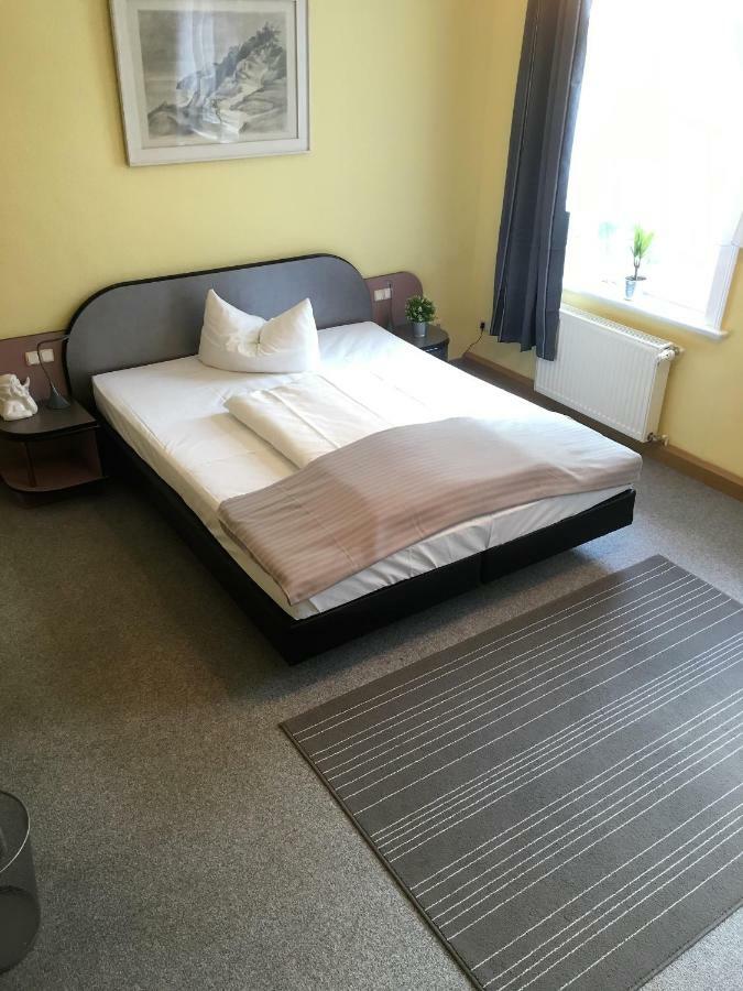 Hopfengrund Hotel Arnstadt Buitenkant foto