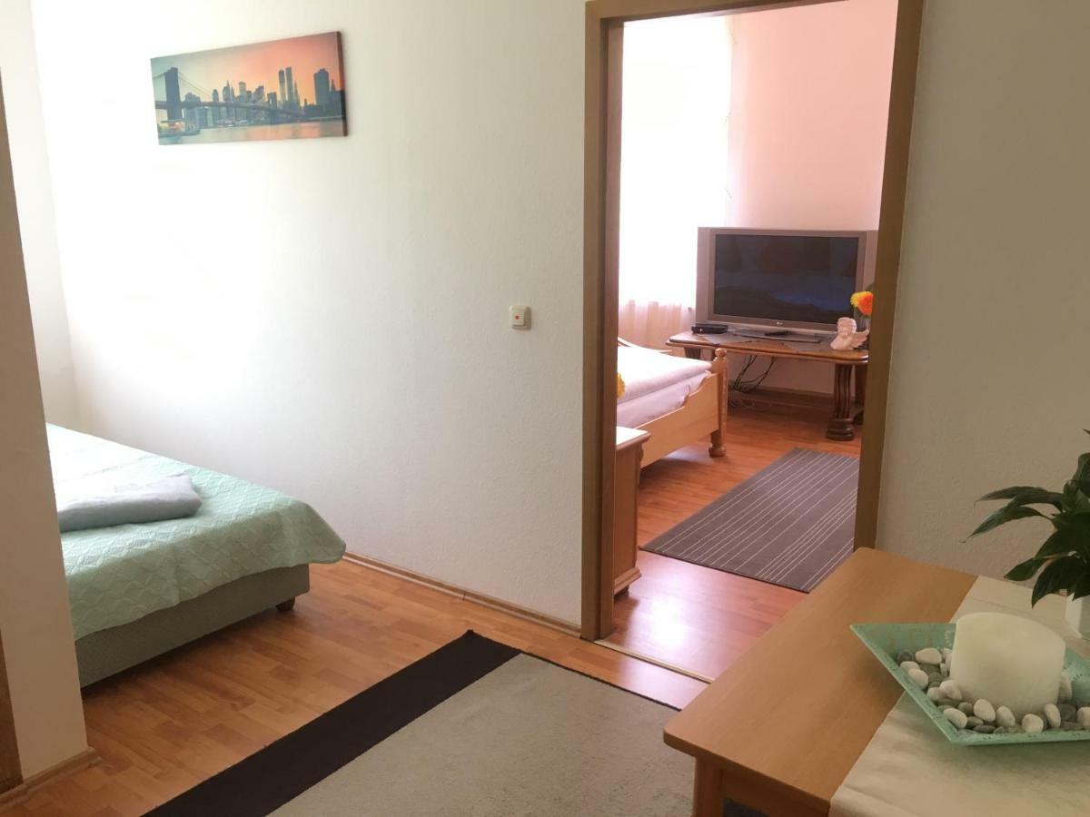 Hopfengrund Hotel Arnstadt Buitenkant foto